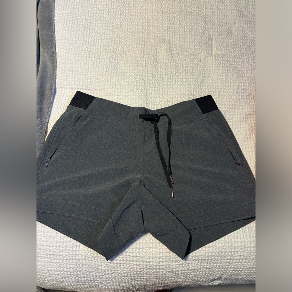 Calia gray shorts